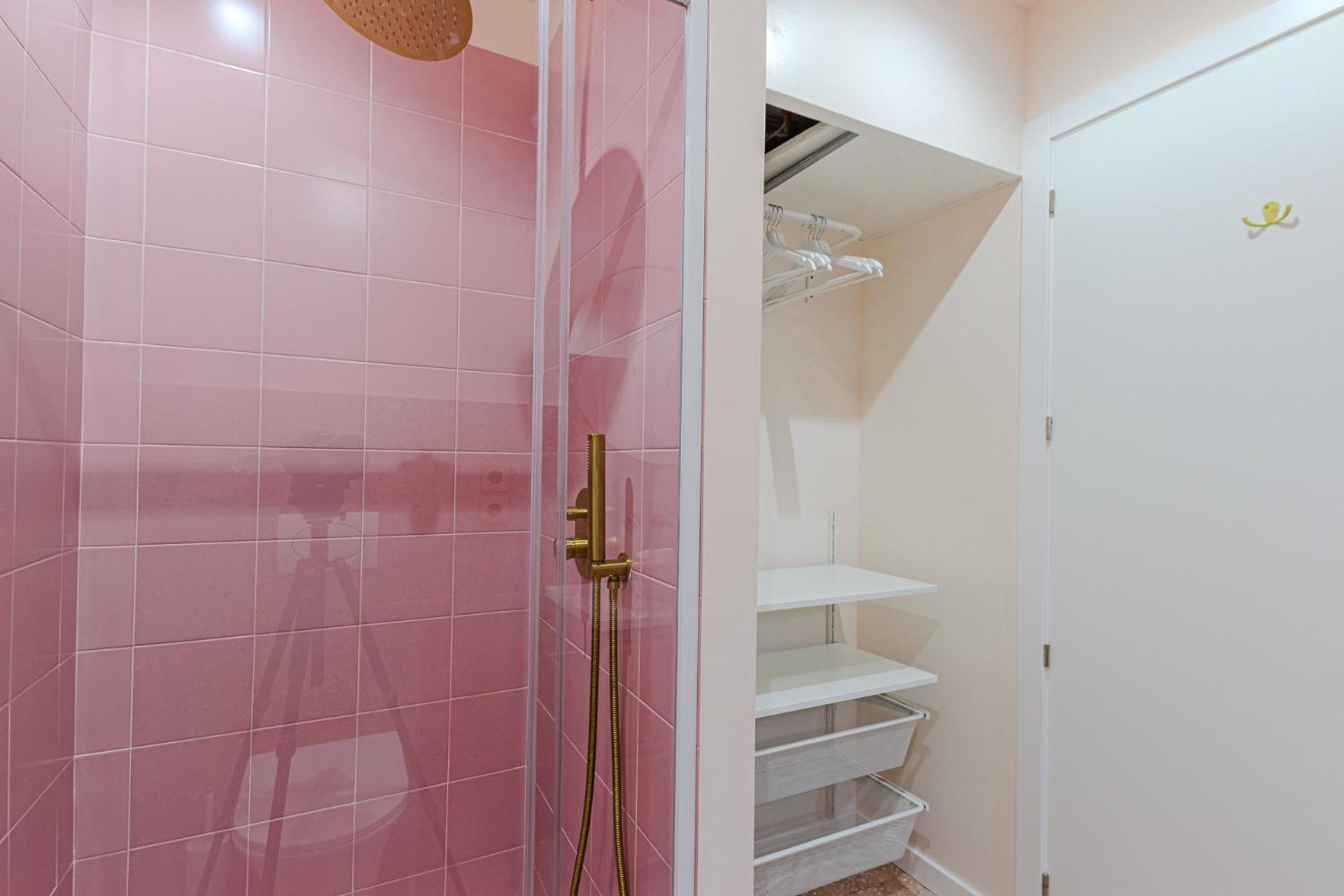 Glamorous Pink Studio In City Center Alicante Dış mekan fotoğraf