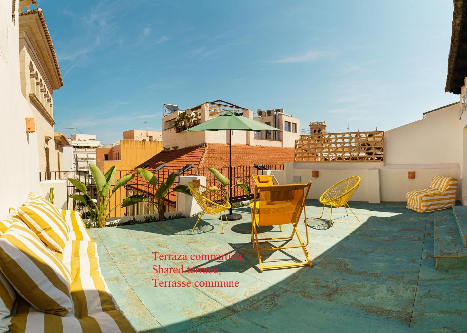 Glamorous Pink Studio In City Center Alicante Dış mekan fotoğraf